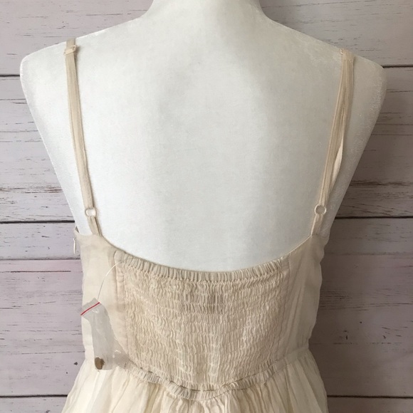 UO button romper, NWOT - Picture 5 of 10